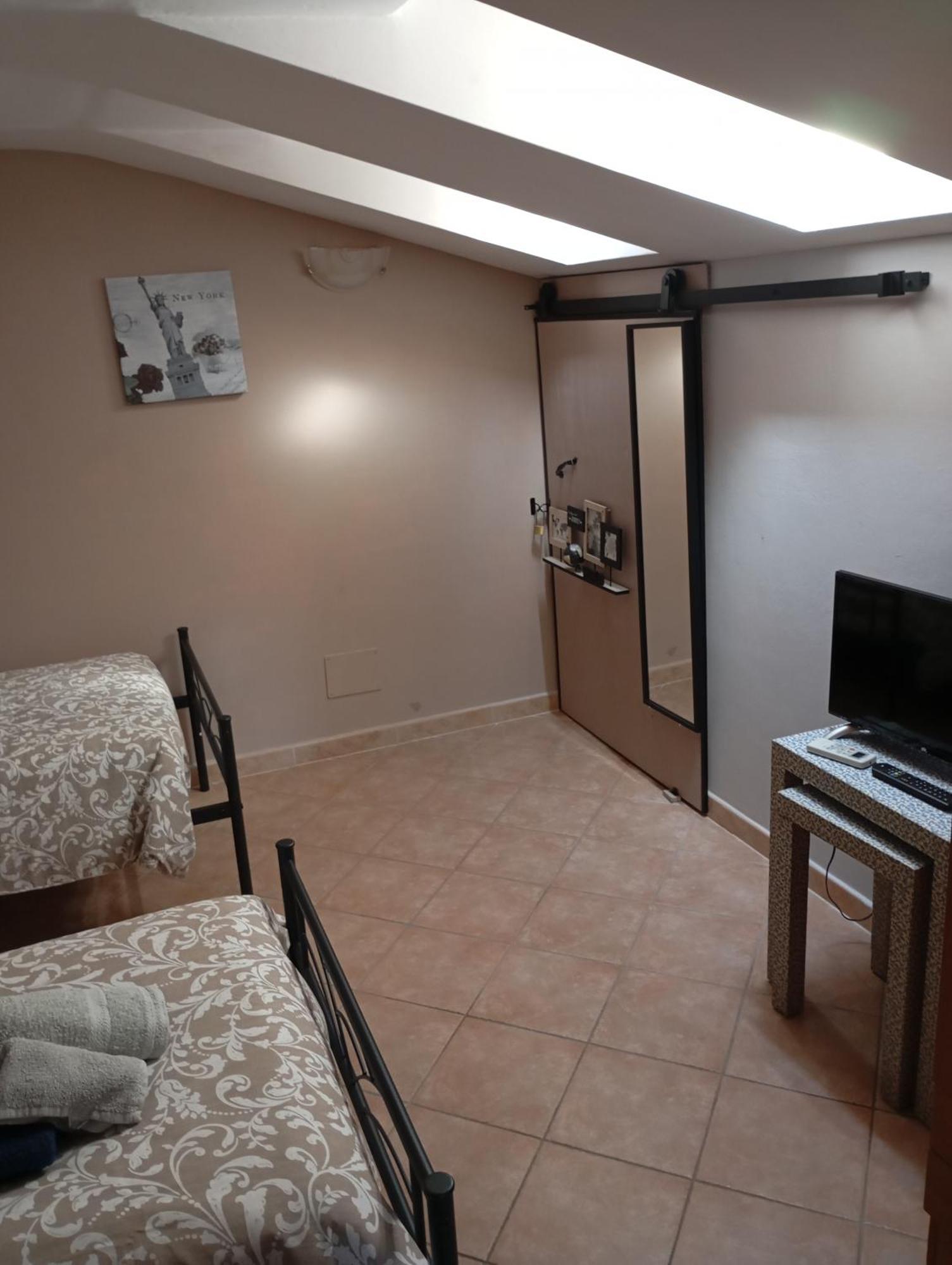 Enza-Home-In-Roma Bagian luar foto